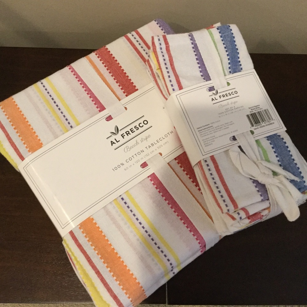 New Beach Stripe 60x120 Tablecloth & 12 Napkins